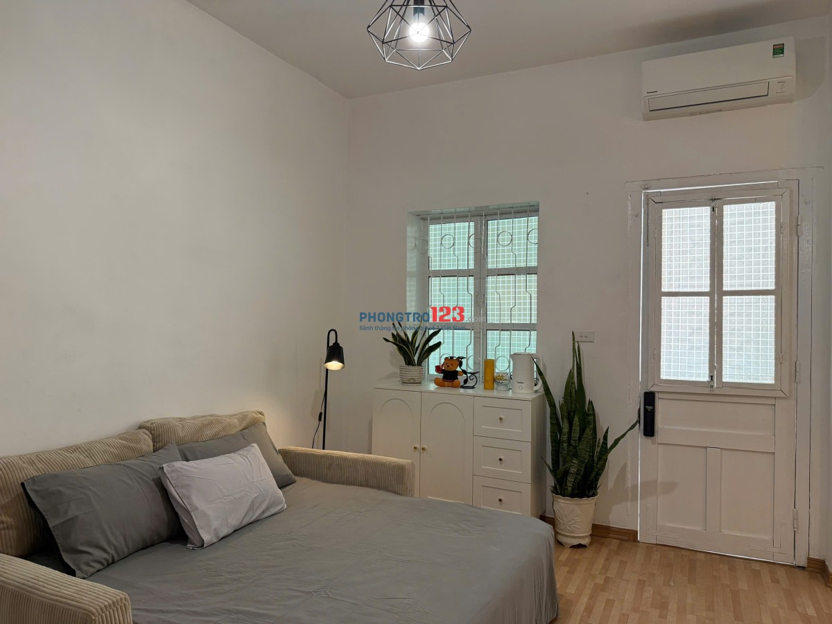 Cho thuê theo ngày, tháng, năm tại 23 Bà Triệu, Cửa Nam, Hà Nội