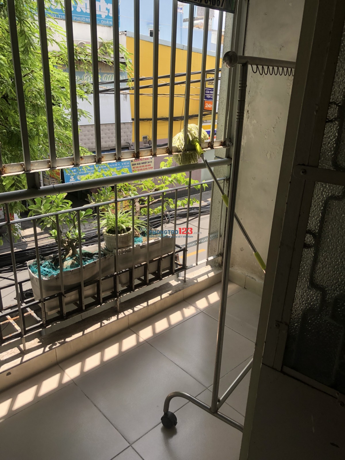 Chính chủ cho thuê nhà chung cư tập thể Quận 11