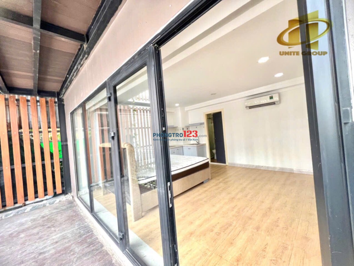 PHÒNG FULL NỘI THẤT 40m2 BAN CÔNG SIÊU RỘNG THANG MÁY TIỆN NGHI XÔ VIẾT NGHỆ TĨNH BÌNH THẠNH