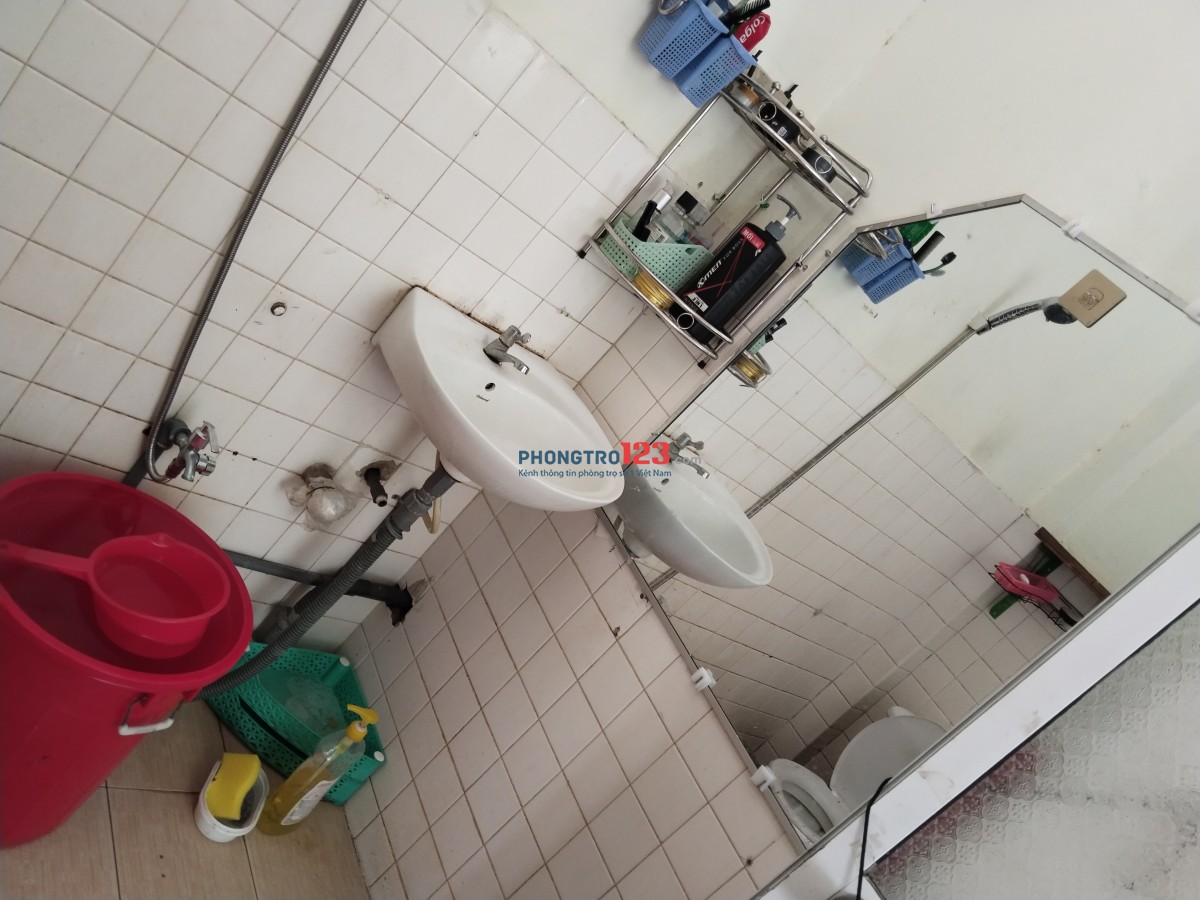 Cần 01 nam 2k5-2k9 ở ghép khu vực Phú Nhuận, Bao điện, nước, xe.1tr2/tháng. Phòng có sẵn vào ở ngay.
