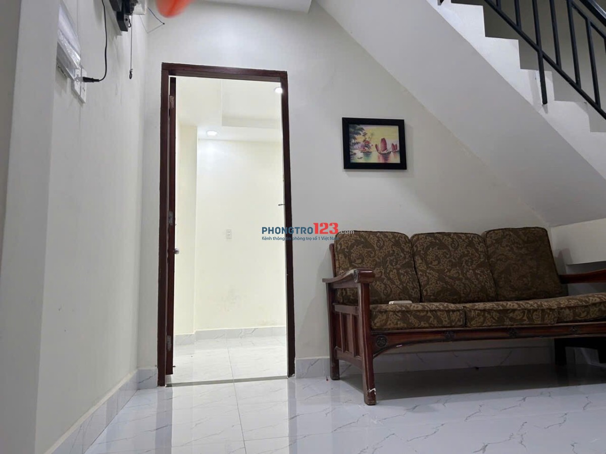 Cho Thuê Phòng trọ Máy lạnh máy giặt. 20m2, Hẻm710/26a Huỳnh Tấn Phát, Q7