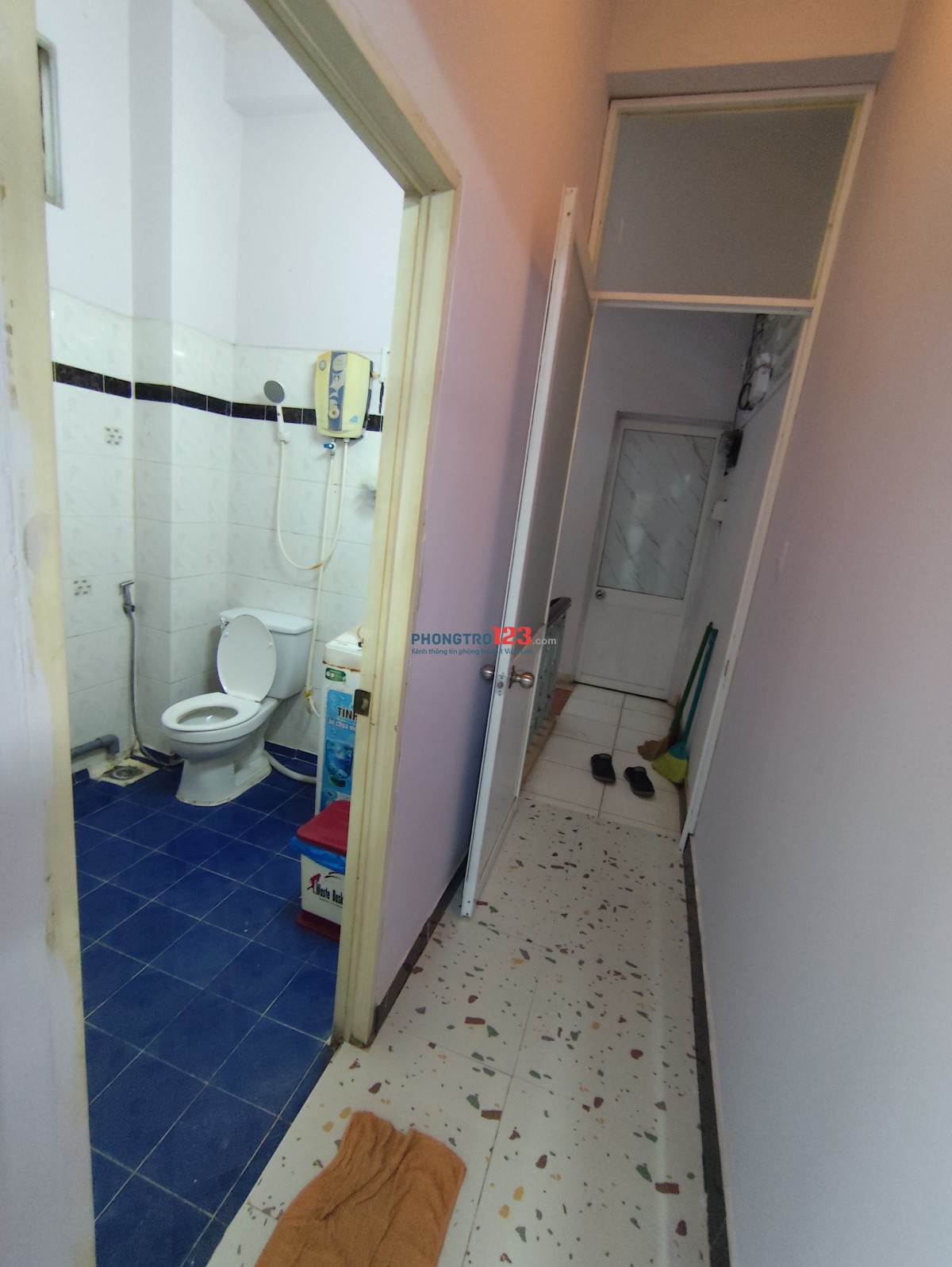 Phòng tối đa 2 người 2 xe. 4,5tr. Ko chung chủ
