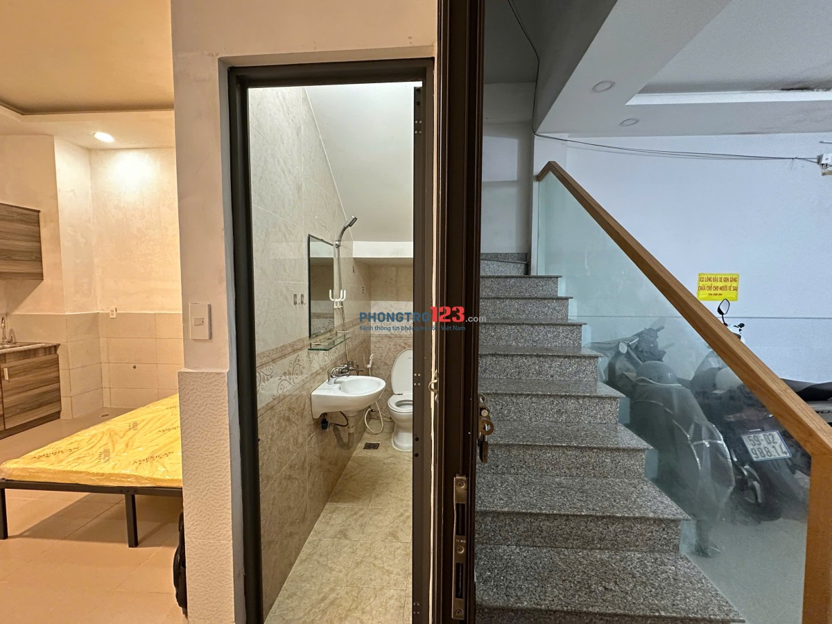 Phòng tầng trệt mới keng 116/46 Dương Quảng Hàm gần ĐH Văn Lang đầy đủ nội thất giá rẻ