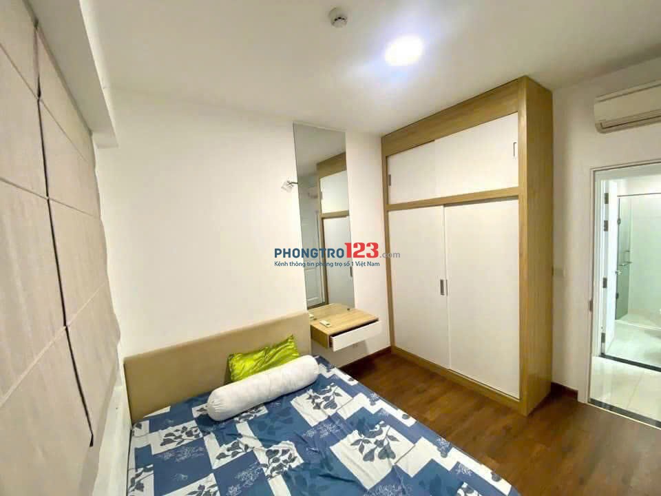 Căn hộ Topaz garden-Trịnh ĐÌnh Thảo dạng 2p ngủ có ban công- giá 11tr
