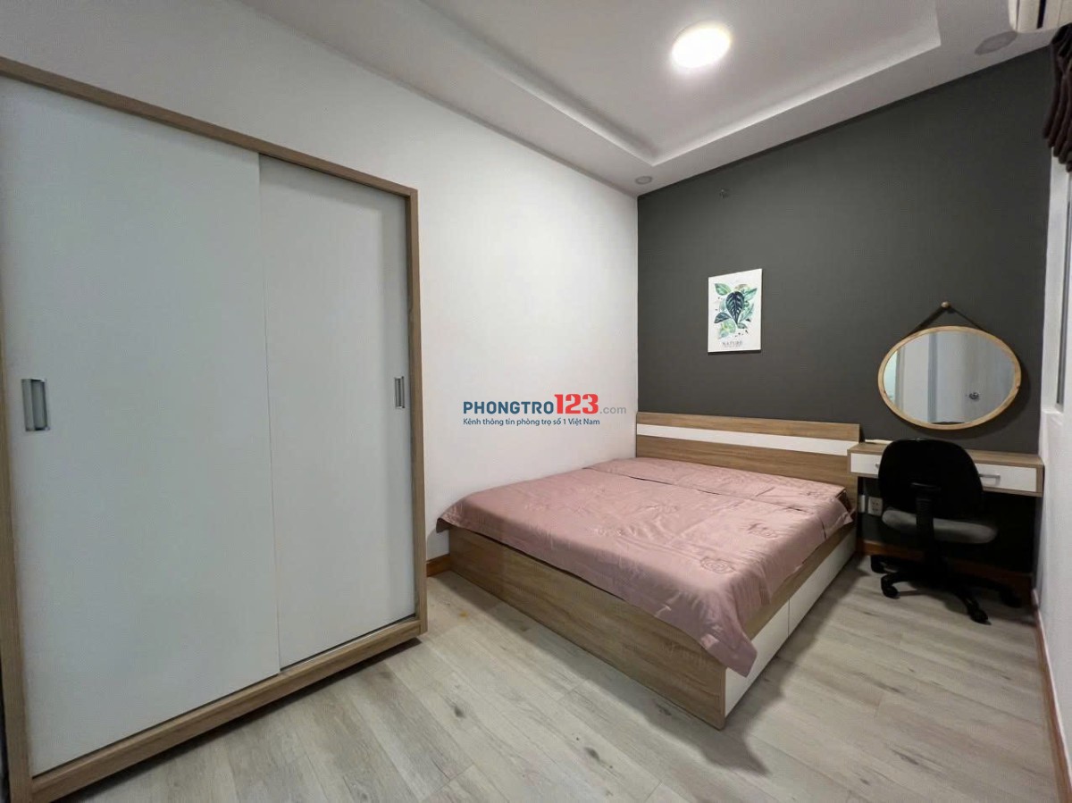 Cho thuê căn hộ saigonres Plaza 3PN nội thất cao cấp giá 16 Tr/th.