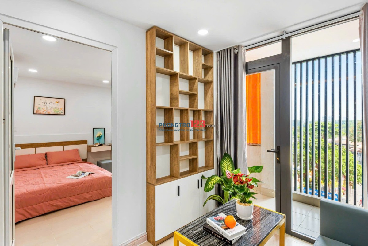 PHÒNG FULL NỘI THẤT BAN CÔNG SIÊU THOÁNG VÕ DUY NINH BÌNH THẠNH TÁCH BẾP TIỆN NGHI YÊN TĨNH