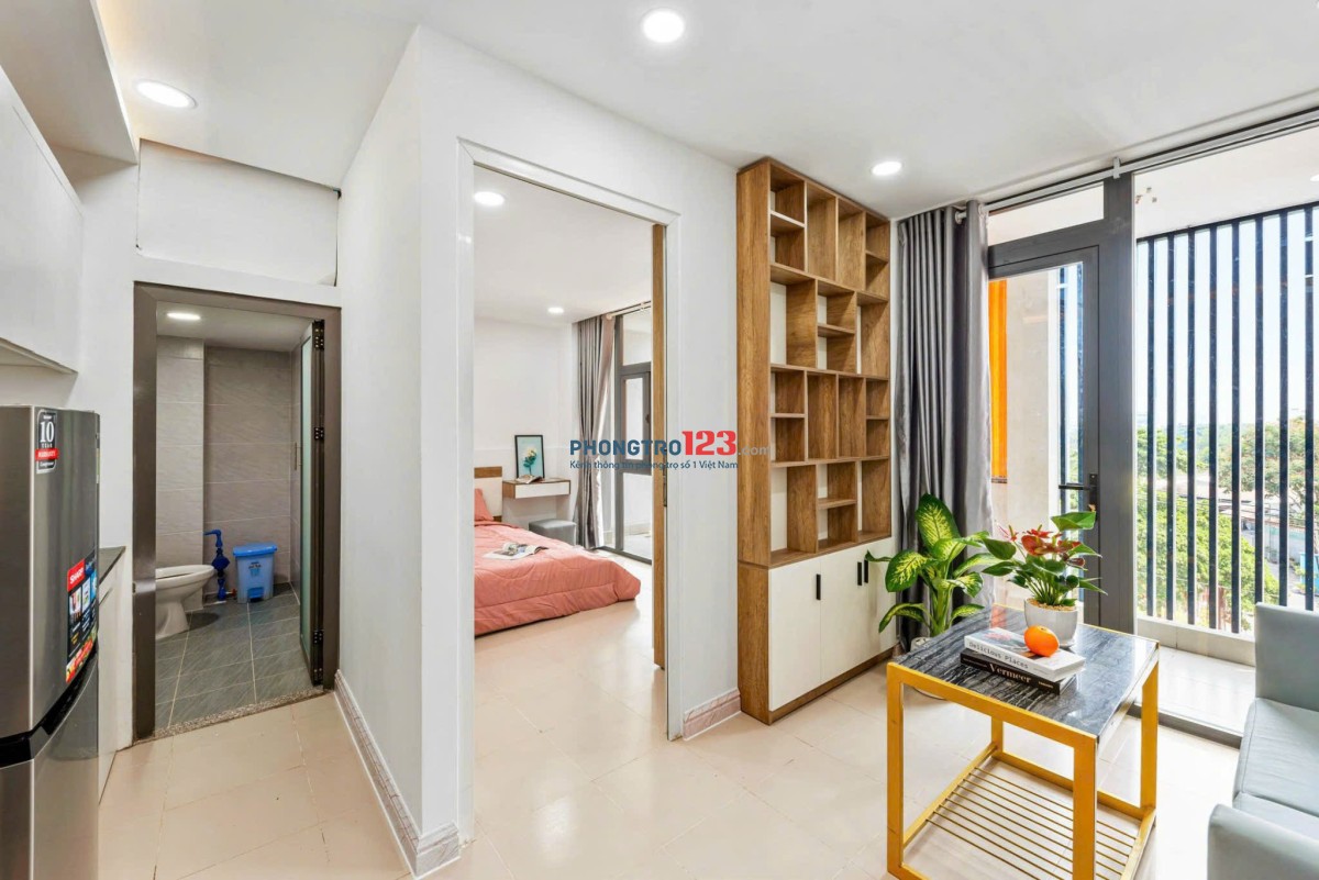 PHÒNG FULL NỘI THẤT BAN CÔNG SIÊU THOÁNG VÕ DUY NINH BÌNH THẠNH TÁCH BẾP TIỆN NGHI YÊN TĨNH