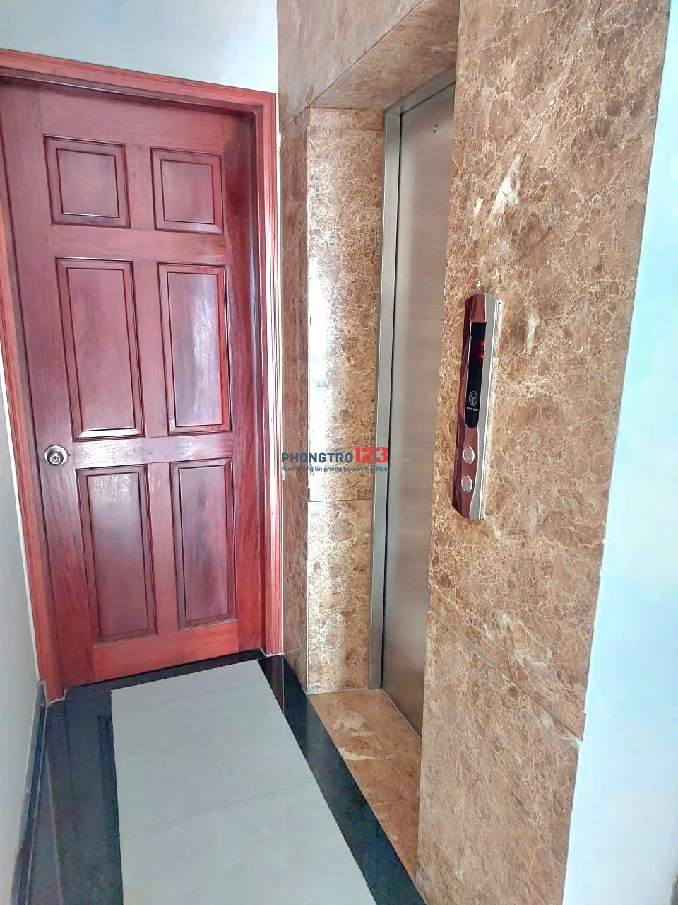 Căn hộ 38m2, Ban công, Thang máy, khu Đảo Kim Cương P.Tml Q.2