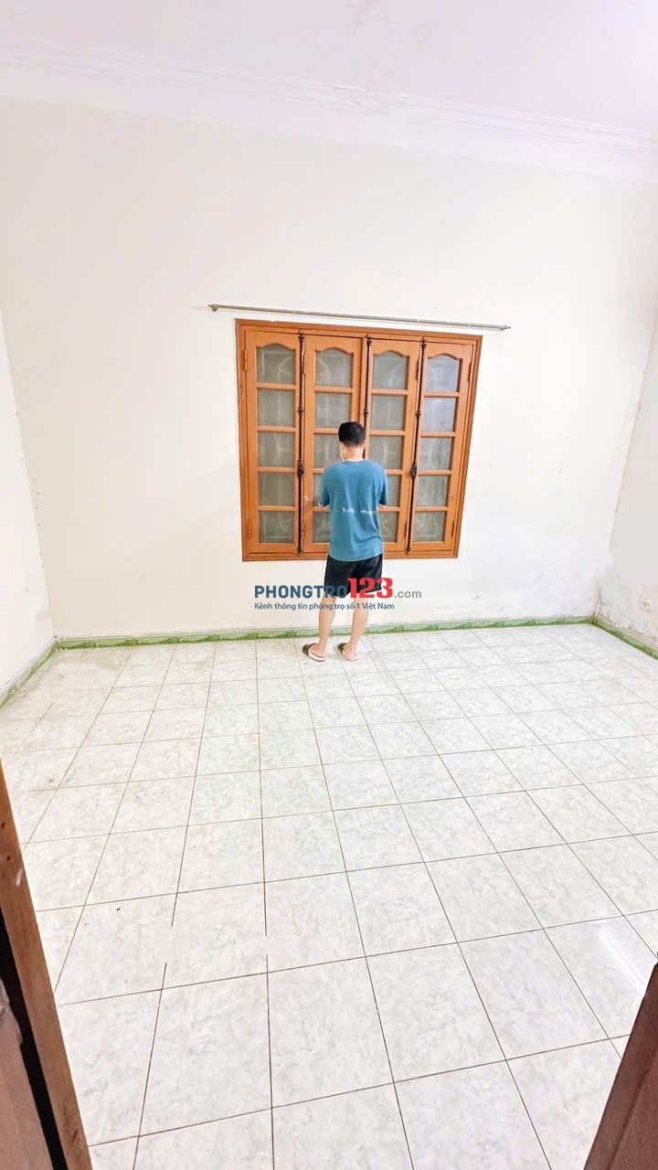 Chính chủ cho thuê nhà nguyên căn 3 tầng tại ngõ 198 Vĩnh Hưng