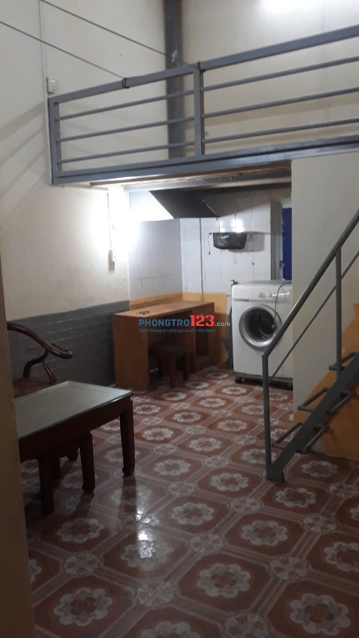 Cho thuê nhà riêng độc lập, khép kín gần hồ Đền Lừ