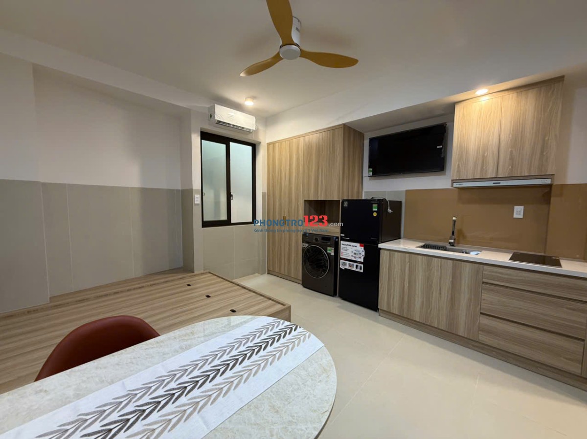 CHO THUÊ STUDIO 35M2 GẦN TRUNG TÂM QUẬN 1 - FULL NỘI THẤT