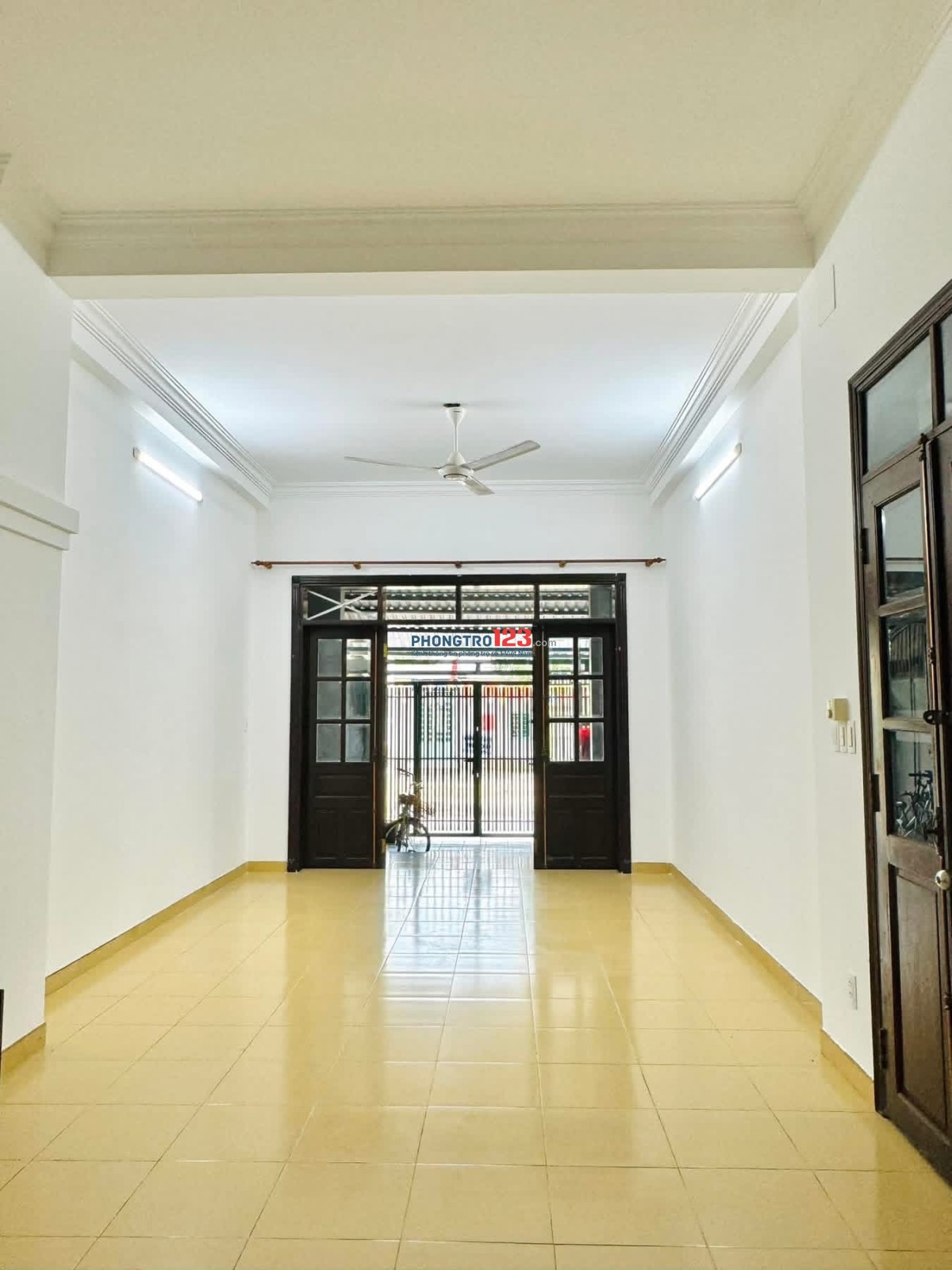 Cho thuê tầng trệt Khu Dân Cư Nam Long: lối đi riêng, phù hợp để Ở, làm văn phòng, kinh doanh onl
