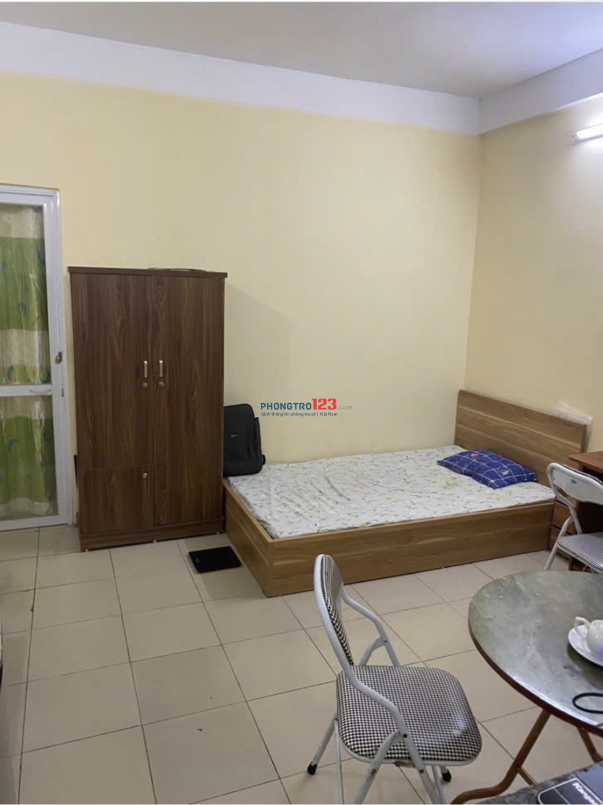 Cho nữ thuê phòng trọ riêng đẹp 20m2 trong căn CCMN ngõ 282 phố Định Công, Hà Nội 1,8tr full nội thấ