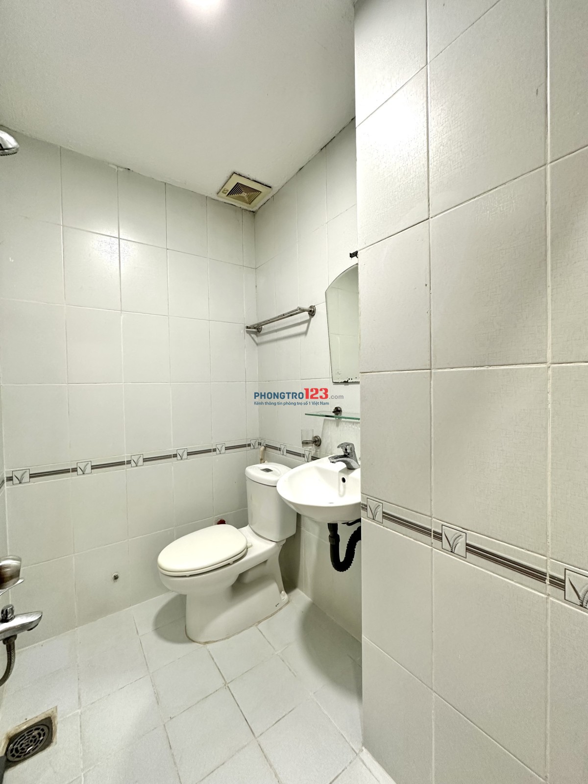 PHÒNG TIỆN NGHI 5’ ĐI DH KINH TẾ BÁCH KHOA, GIÁ HẤP DẪN