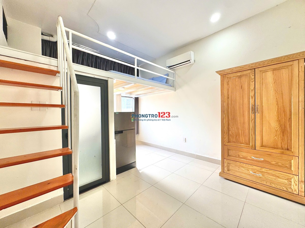 Duplex rộng cửa sổ thoáng full tiện nghi - Bùi Đình Túy gần chợ Bà Chiểu