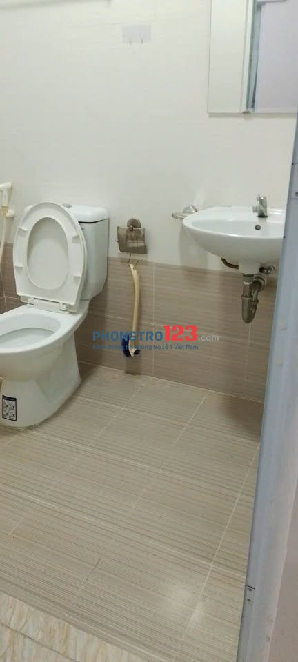 Cho thuê chung cư Phan Xích Long, phường Cầu Kiệu - Căn 2PN, nội thất như hình giá 9tr/tháng