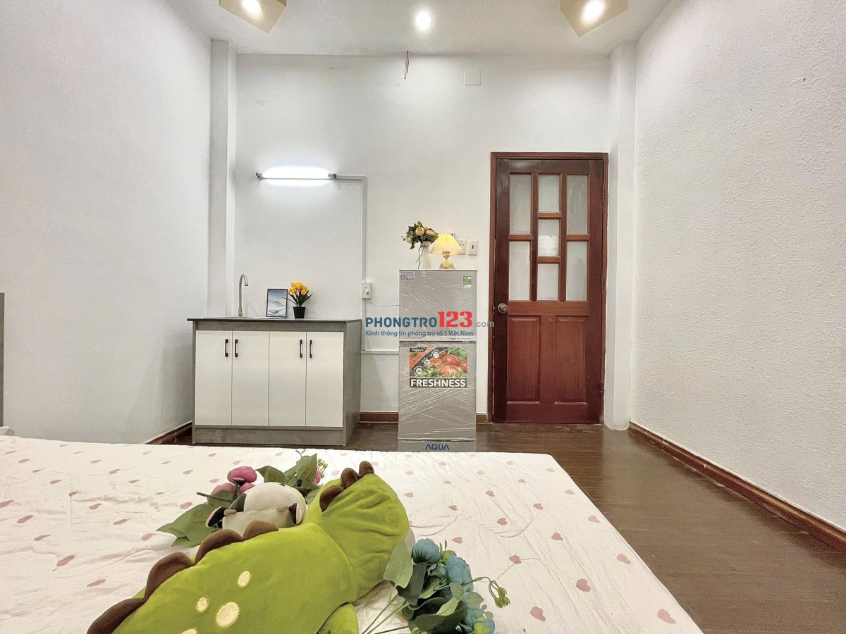 CĂN HỘ RỘNG MỚI ĐẸP CỬA SỔ LỚN VẠN KIẾP – PHÚ NHUẬN | GIÁP Q1