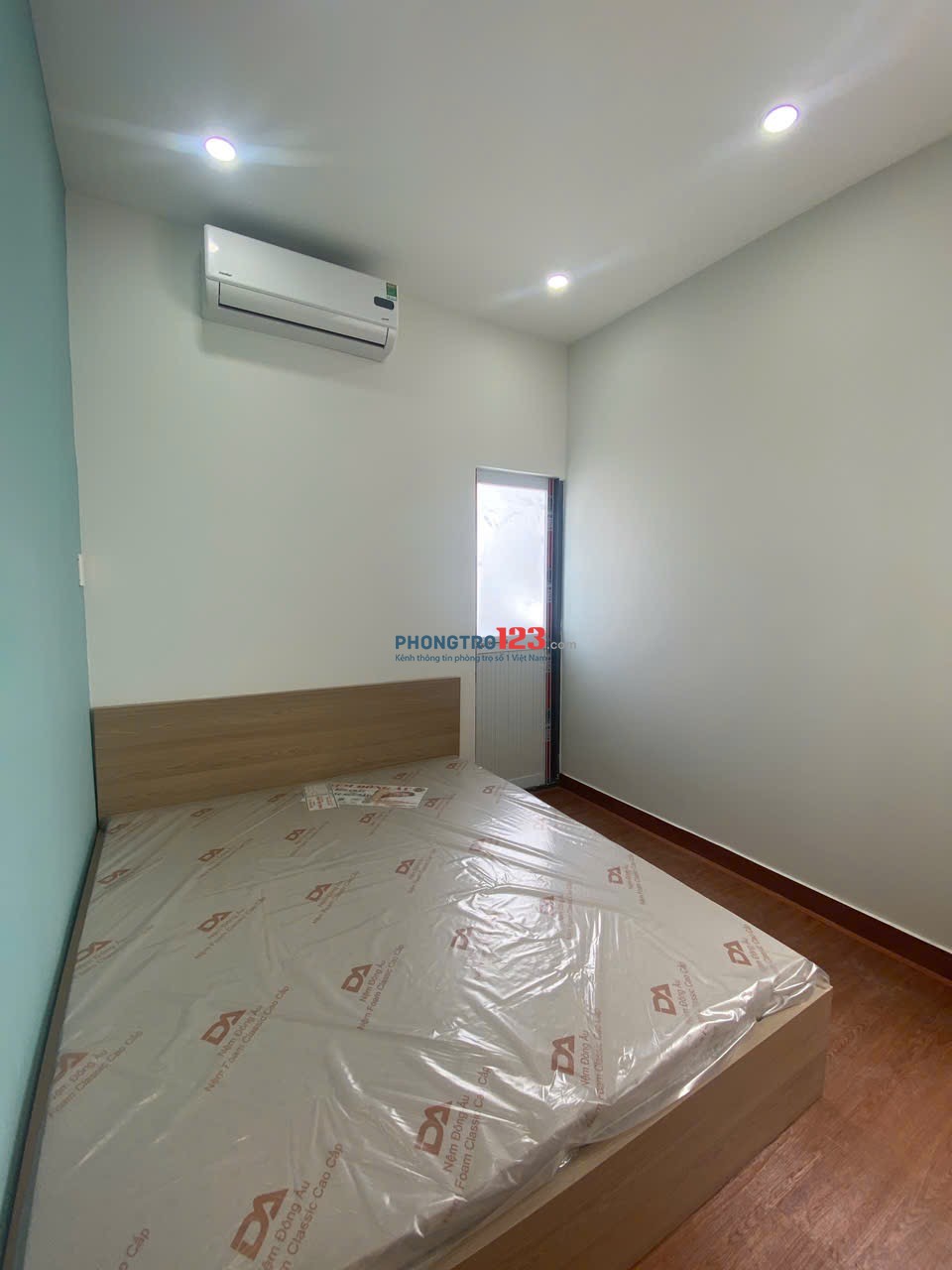 Cho thuê CHDV Trường Chinh, Tân bình - full nội thất, tách bếp, máy giặt riêng, giá 5,8tr - 6,5tr.