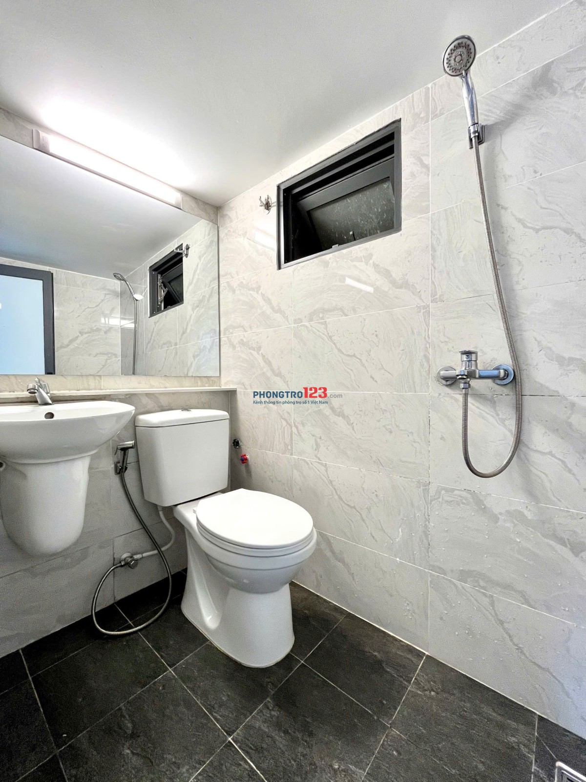 PHÒNG DUPLEX GÁC CAO THOÁNG FULL NỘI THẤT TẠI PHAN VĂN HÂN NGAY CHÂN CẦU THỊ NGHÈ GẦN THẢO CẦM VIÊN