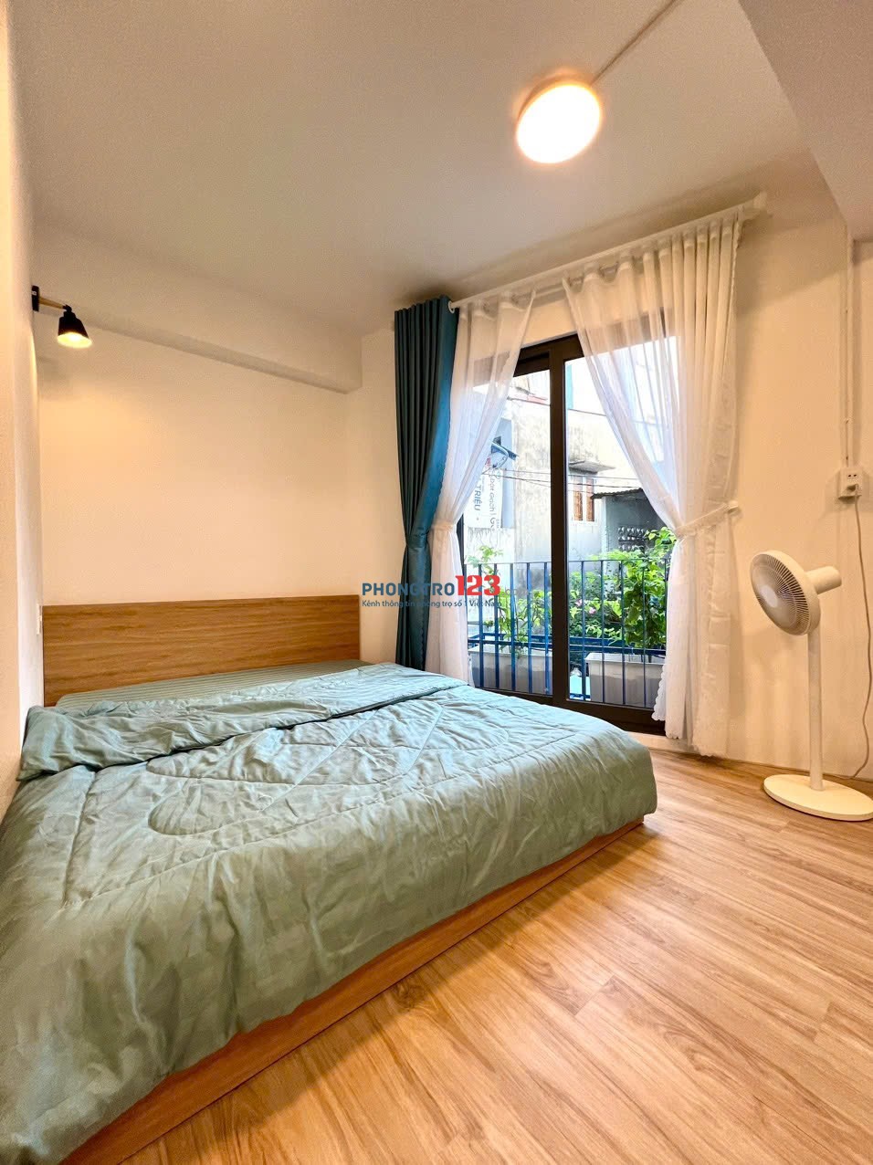PHÒNG FULL NỘI THẤT BAN CÔNG THANG MÁY SIÊU RỘNG THOÁNG BẾP HIỆN ĐẠI ĐIỆN BIÊN PHỦ BÌNH THẠNH SÁT Q1