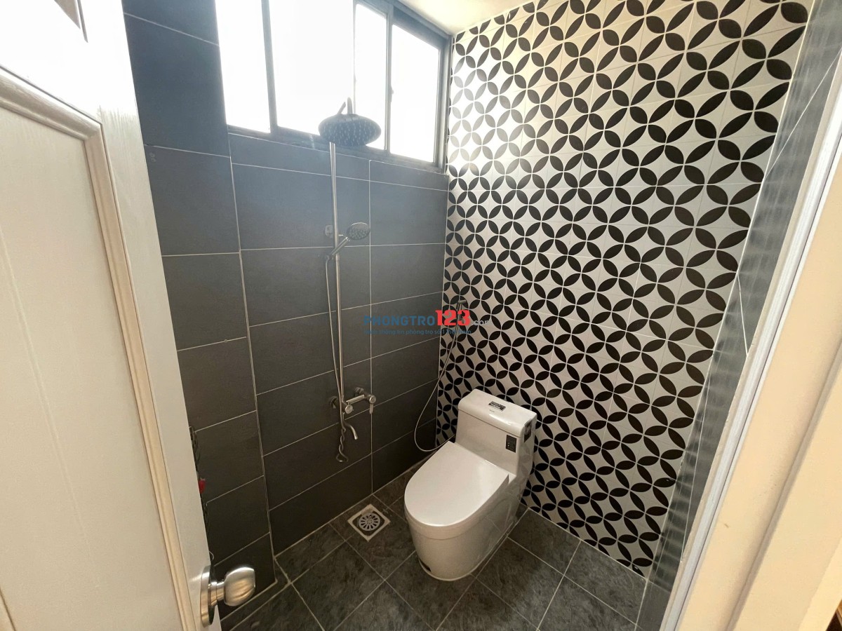 PHÒNG FULL NỘI THẤT BAN CÔNG BẾP DÀI NGUYỄN THƯỢNG HIỀN BÌNH THẠNH THANG MÁY
