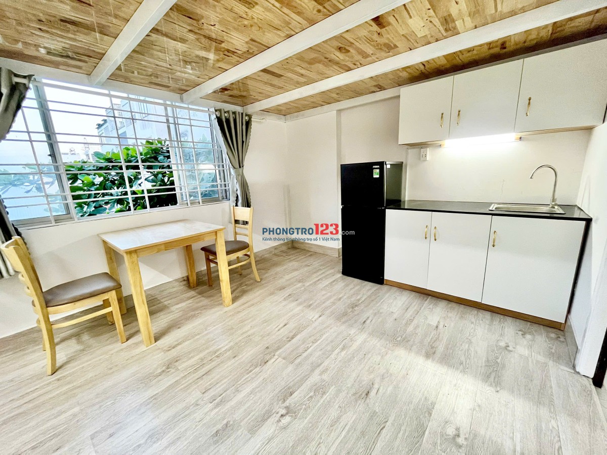 Cho thuê phòng gác lửng 40m², cửa sổ trời lớn, gần VLU, IUH, FTU2, UTH – Vũ Ngọc Phan, Bình Thạnh