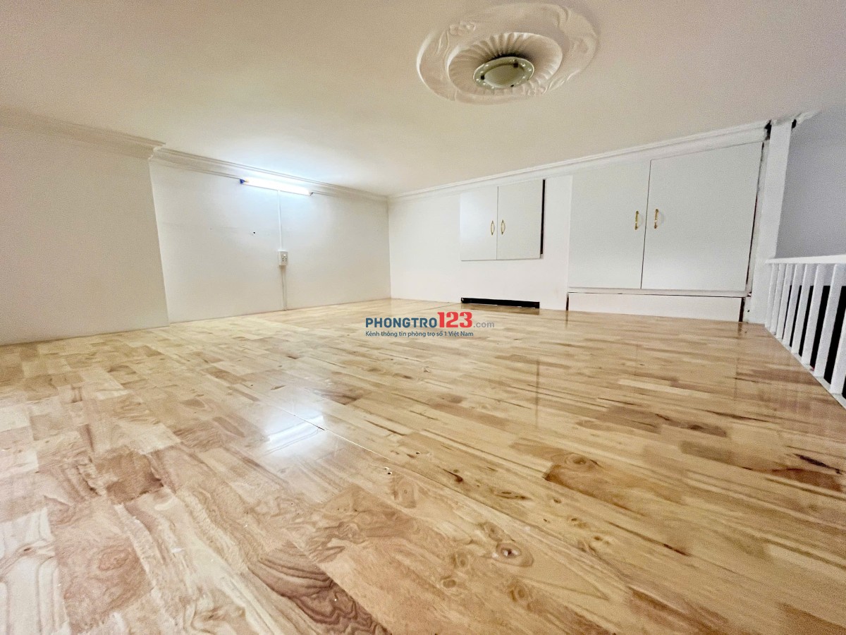 Cho thuê phòng gác lửng 40m², cửa sổ trời lớn, gần VLU, IUH, FTU2, UTH – Vũ Ngọc Phan, Bình Thạnh