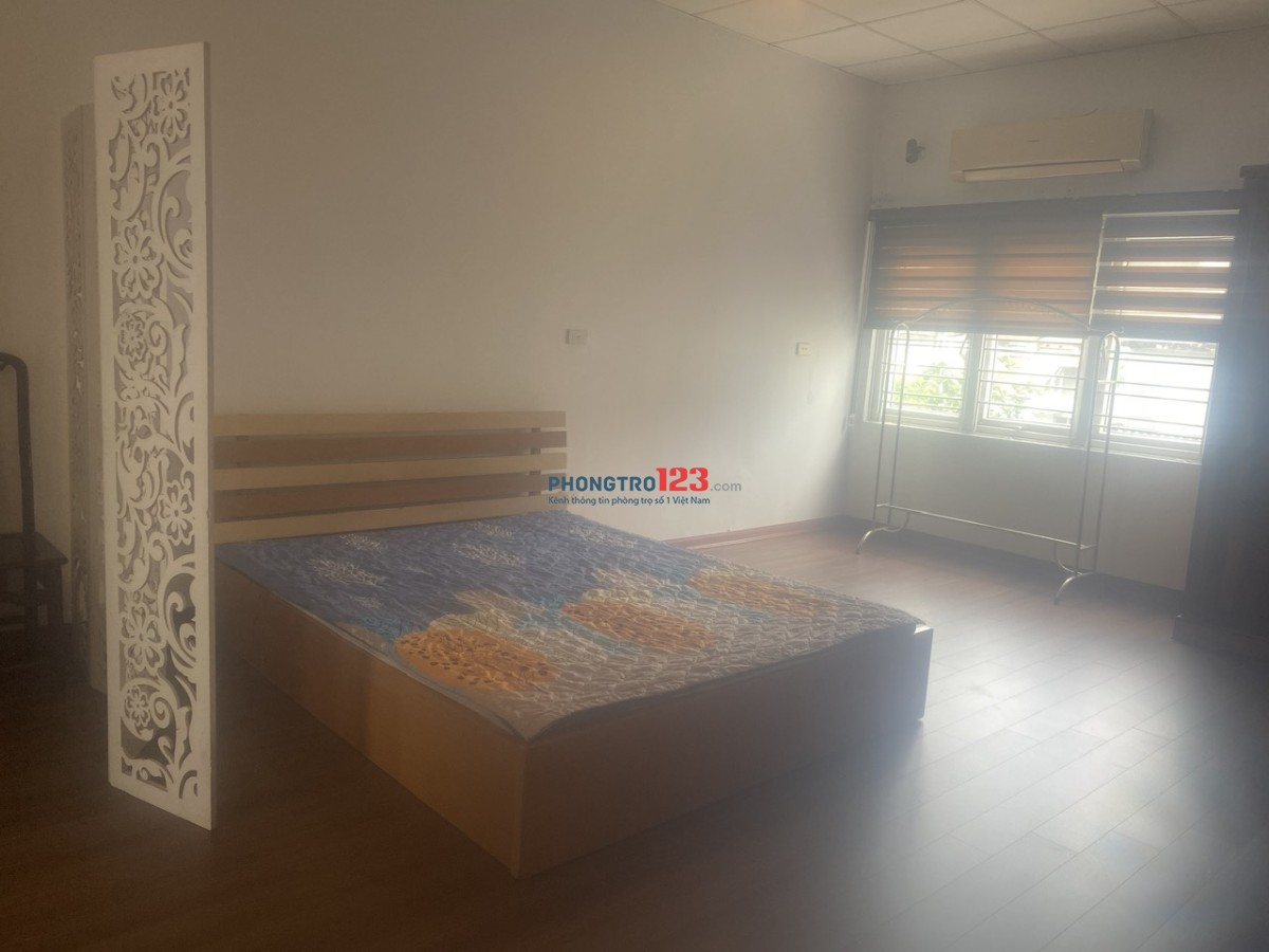 Chính chủ cho thuê phòng trọ mặt ngõ rộng 285 Đội Cấn. TL 0963893586