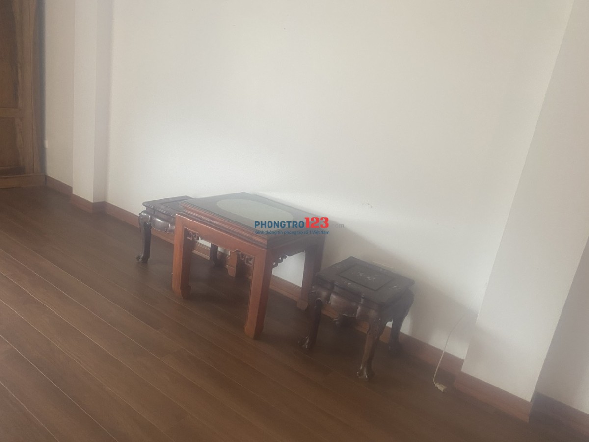 Chính chủ cho thuê phòng trọ mặt ngõ rộng 285 Đội Cấn. TL 0963893586