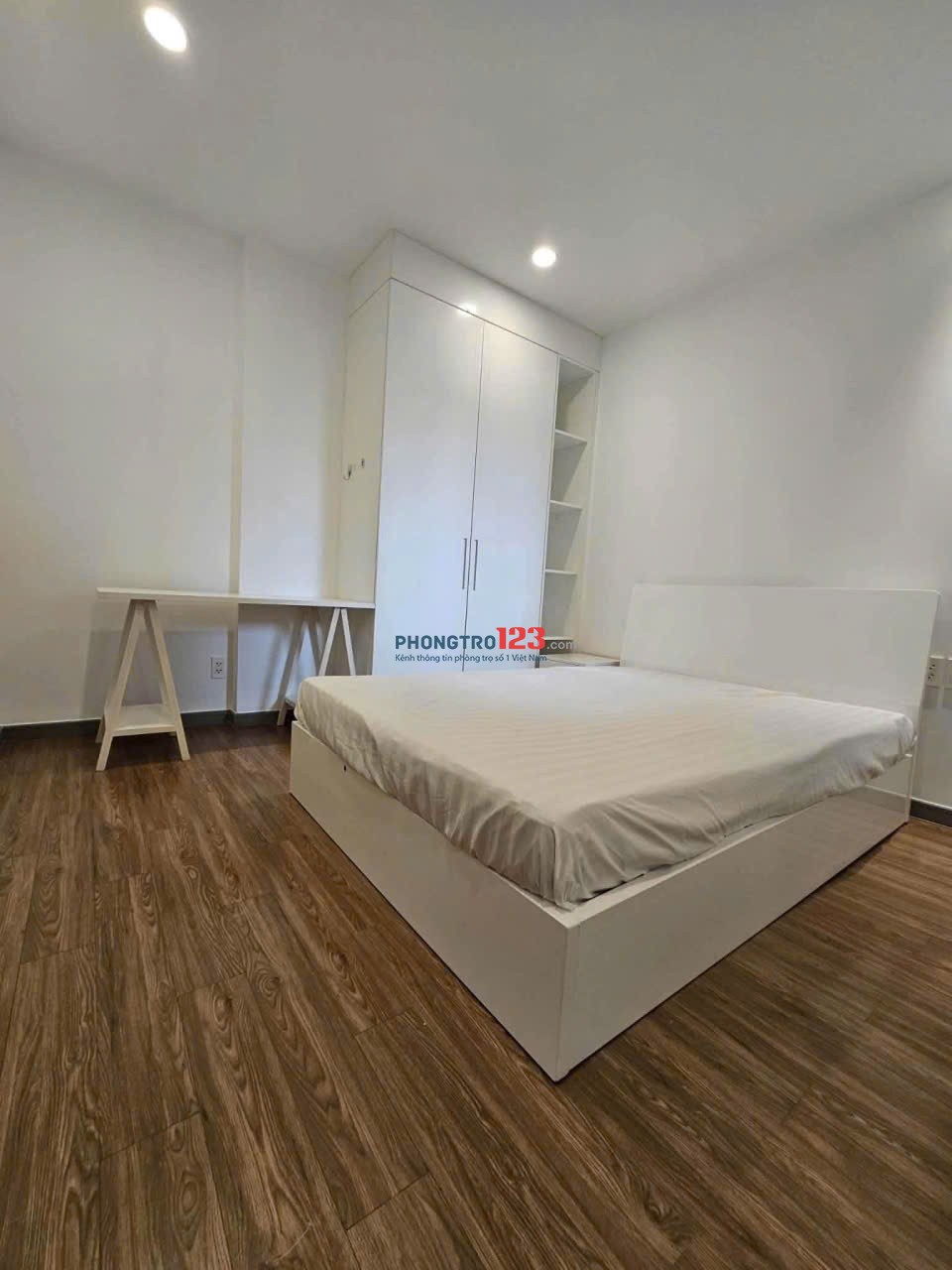 C/c Cộng Hòa Garden, P12, Tân Bình: 80m2, 2p ngủ,NTCC, 15tr/th