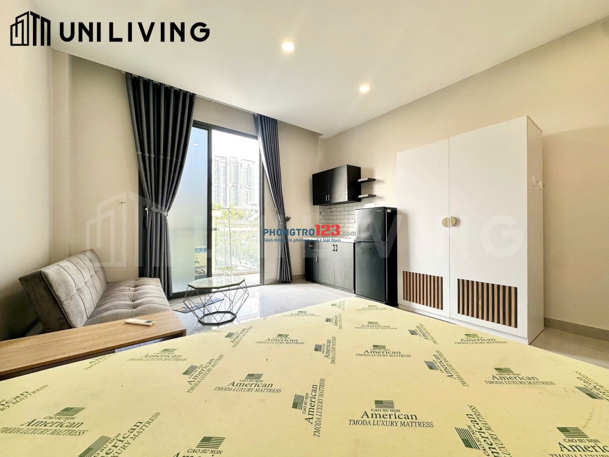 Studio ban công full nội thất - khu đảo kim cương
