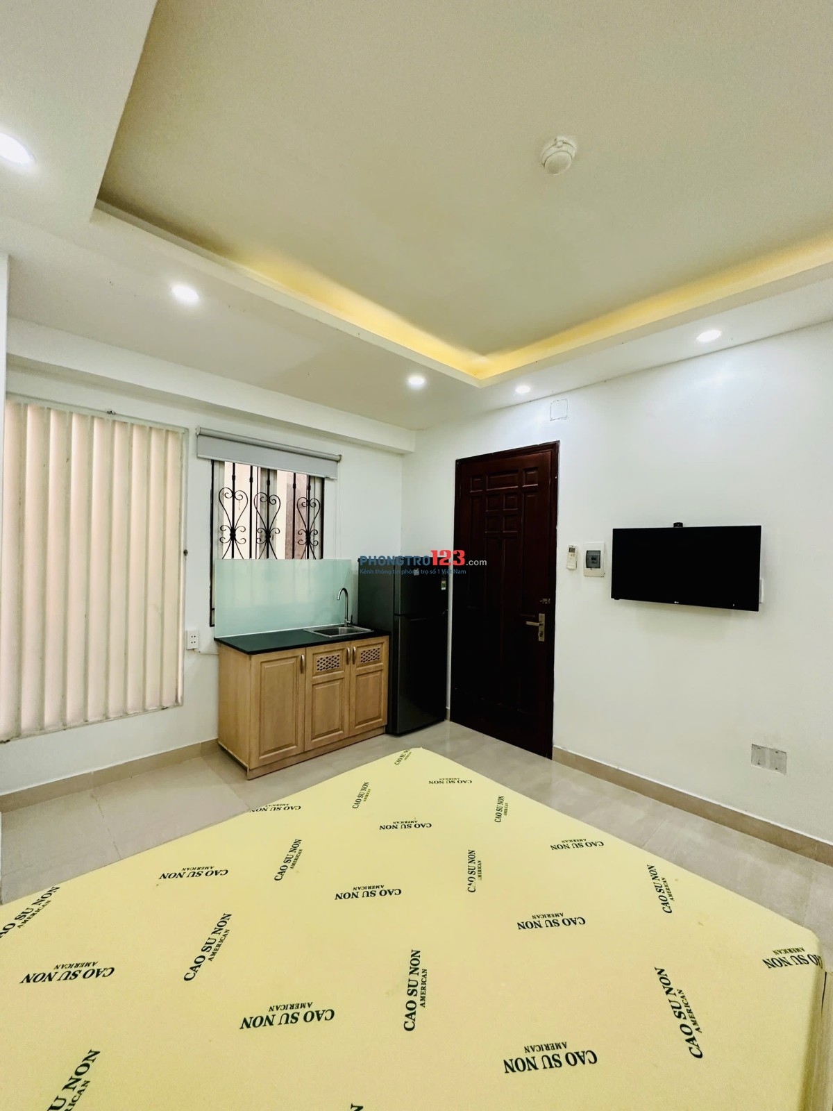 Cho thuê Phòng 30m2 Gần ĐH Hoa Sen, Thành Thái Q10, Full Nội Thất, Cửa sổ Thoáng