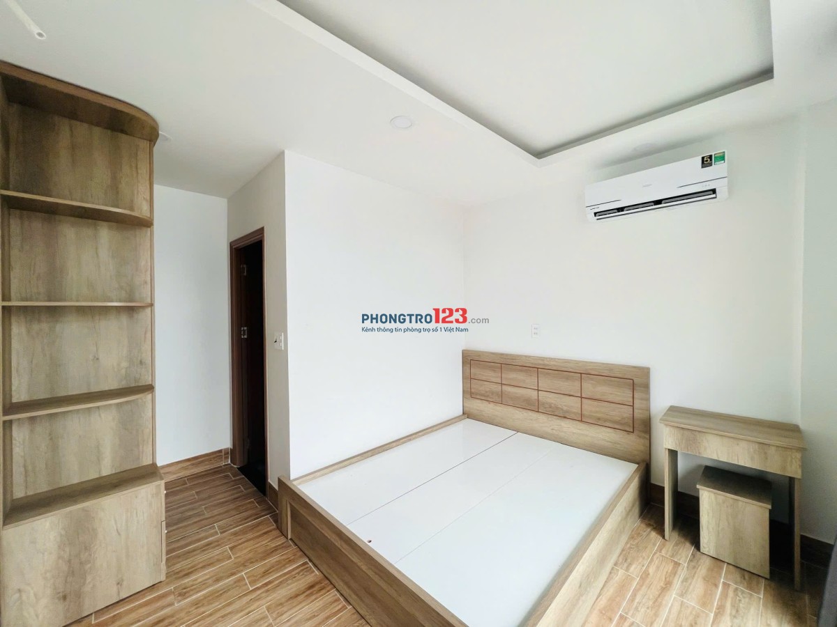 Cho thuê phòng ban công, tách bếp Bình Thạnh gần chợ Bà Chiểu, đại học Văn Lang, IUH siêu thoáng