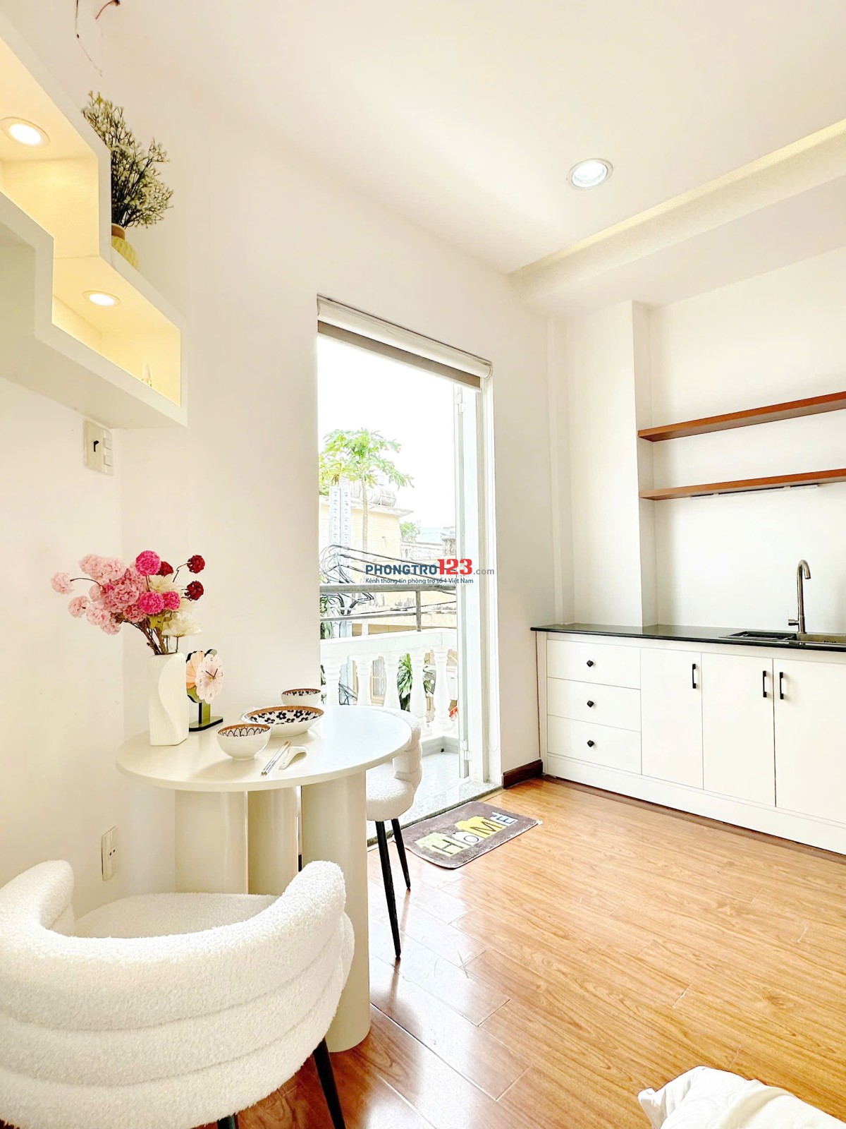 Khai trương căn 40m² ban công lớn thoáng- đẹp- mới giáp quận 1- trương quốc dung, phú nhuận
