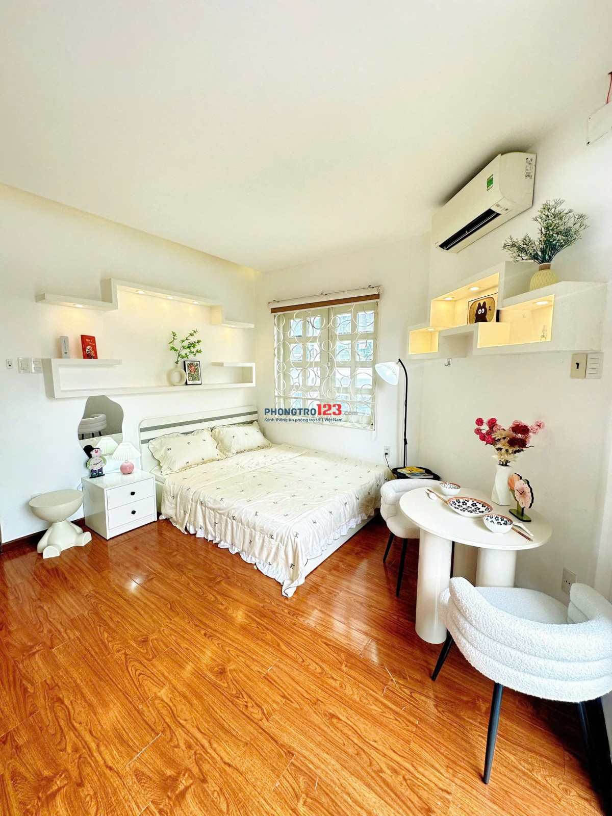 Khai trương căn 40m² ban công lớn thoáng- đẹp- mới giáp quận 1- trương quốc dung, phú nhuận