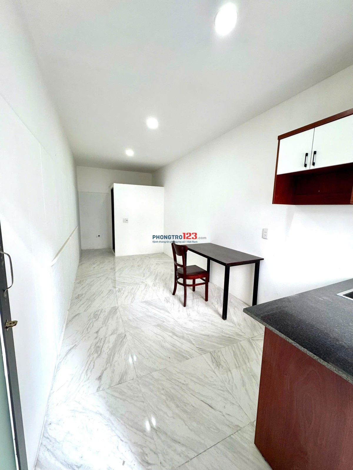 Phòng đẹp Bình Thọ 20m² có máy lạnh, nệm, tủ áo, wifi free – Giờ giấc tự do 3,7Tr