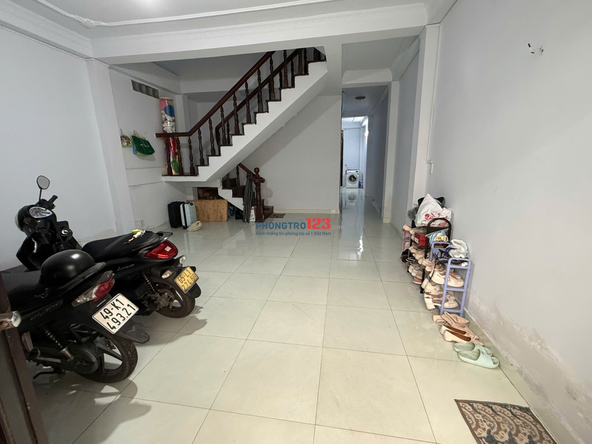 TÌM BẠN NỮ Ở GHÉP CHUNG PHÒNG ĐƯỜNG PHAN VĂN HỚN