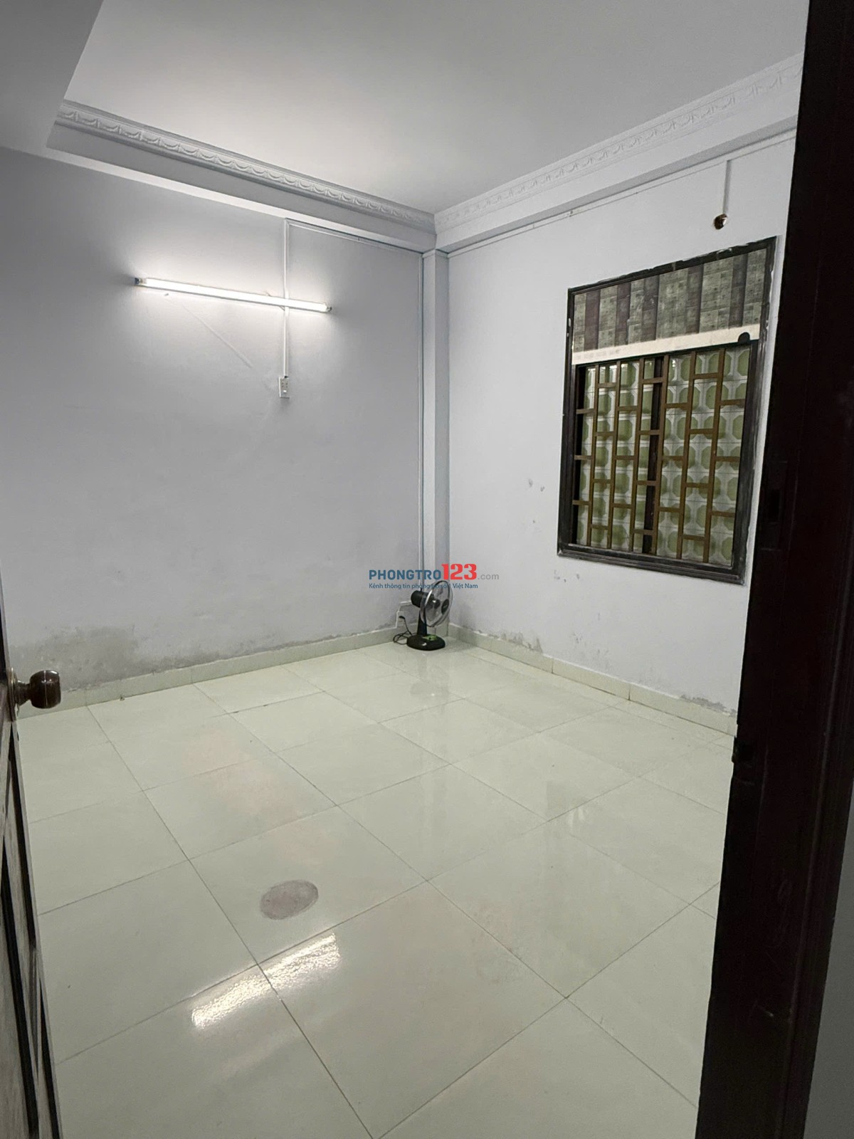 TÌM BẠN NỮ Ở GHÉP CHUNG PHÒNG ĐƯỜNG PHAN VĂN HỚN