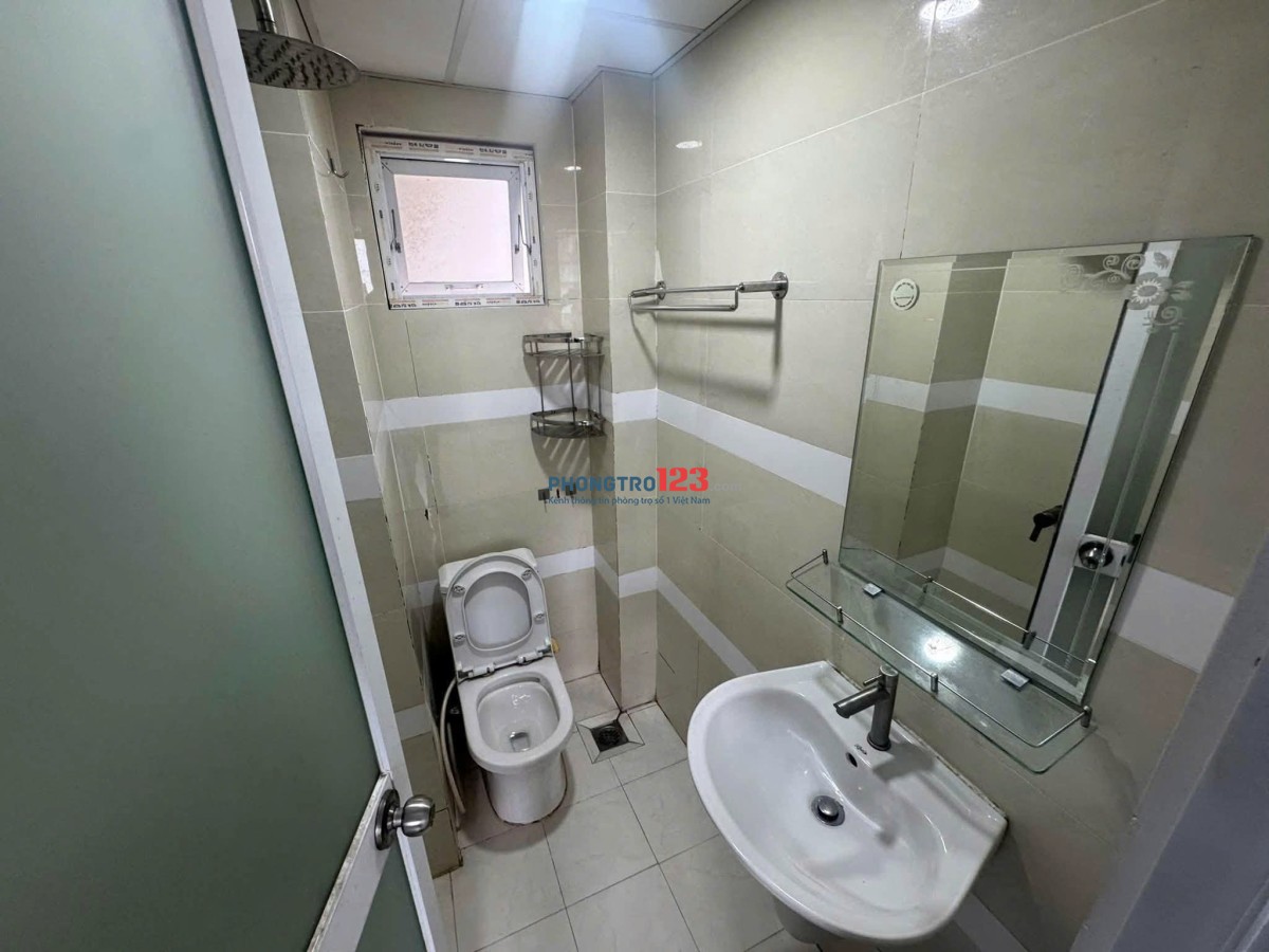 Căn hộ Thái An 2, 2 PN, 74m2 FUll nội thất, giá 8 Tr/th nhận nhà liền