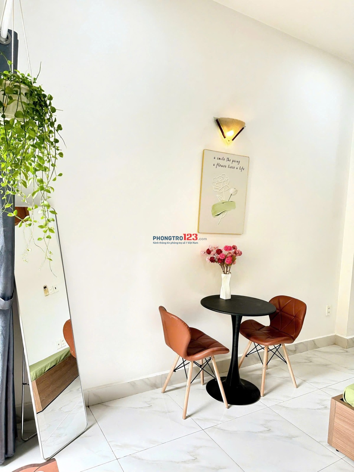 PHÒNG 35m2 BAN CÔNG LỚN THOÁNG - RỘNG FULL NỘI THẤT NGAY HÀNG XANH - BẠCH ĐẰNG, BÌNH THẠNH