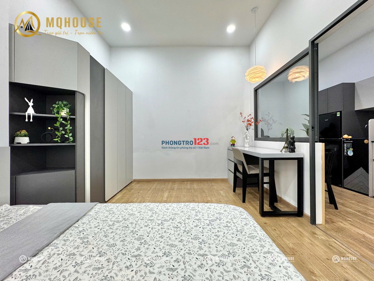 CHO THUÊ 1PN BAN CÔNG CỰC ĐẸP GẦN BỜ KÈ HOÀNG SA - NGÃ TƯ BẢY HIỀN