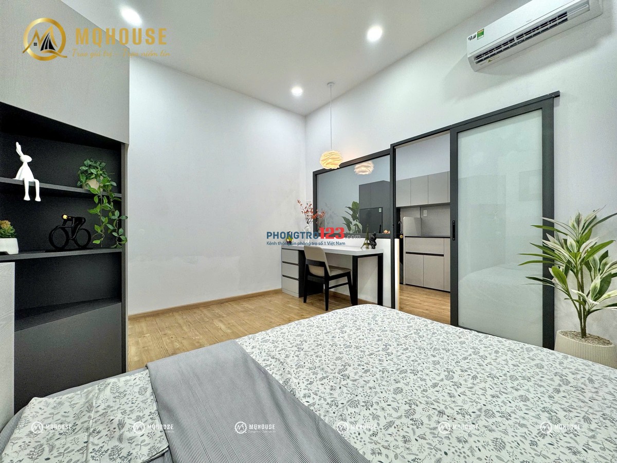 CHO THUÊ 1PN BAN CÔNG CỰC ĐẸP GẦN BỜ KÈ HOÀNG SA - NGÃ TƯ BẢY HIỀN