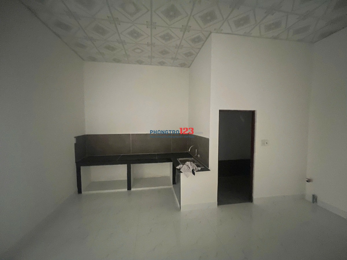 Nhà 2 mặt tiền, 124m2, 3 phòng ngủ, 1 phòng khách, 1 phòng bếp