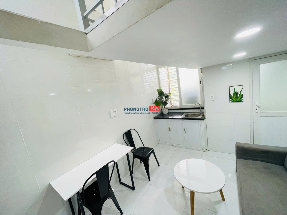PHÒNG CÓ GÁC SIÊU RỘNG PHÓ ĐỨC CHÍNH BÌNH THẠNH SIÊU RỘNG THANG MÁY TIỀN NGHI NGAY MẶT TIỀN