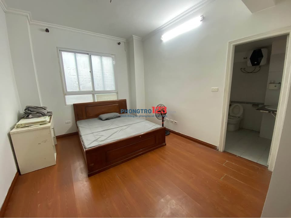 Cho thuê chung cư Hoa Sen, Lạc Long Quân- Căn 3PN, nội thất giá thuê 14tr/tháng