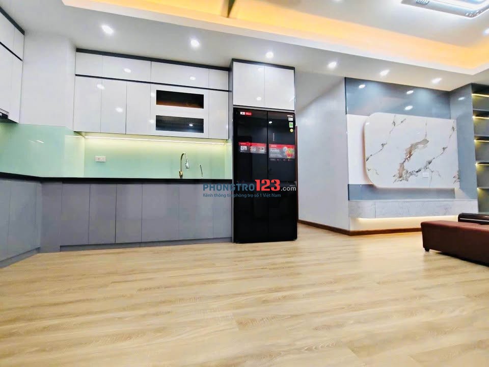 C/c cao cấp Nguyễn Kim, Nhật Tảo cho thuê căn 3PN, Full Nội thất giá 15tr/tháng