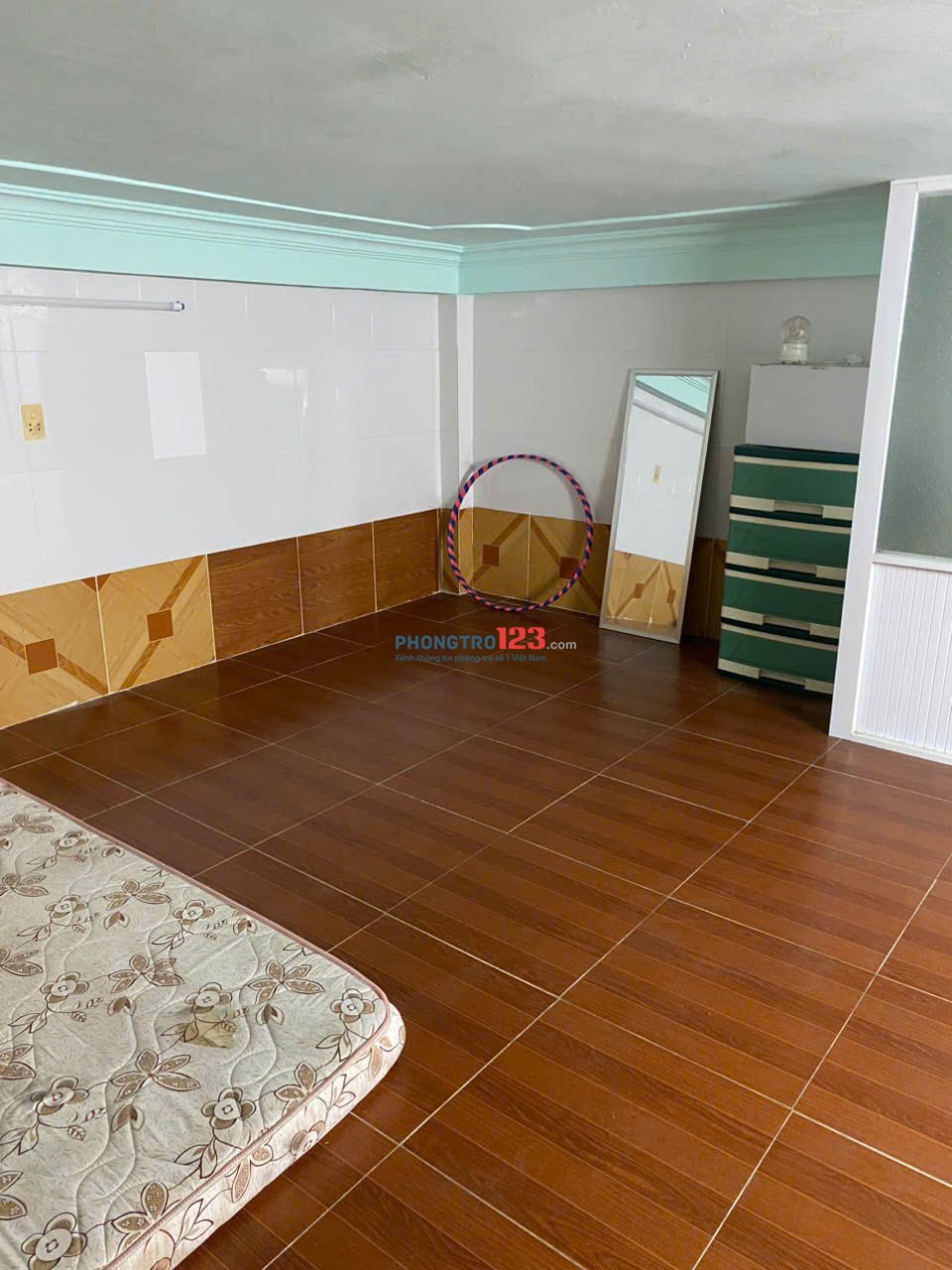 Phòng mặt tiền Đinh Bộ Lĩnh ngay Bến Xe, 40m2, 5tr