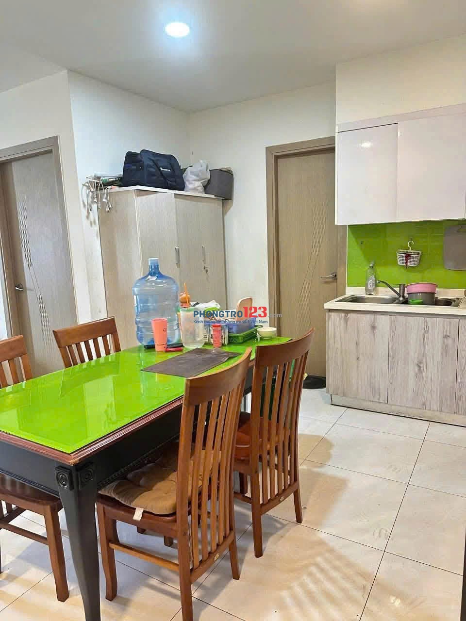 Saigonres plaza Nguyễn Xí, giá thuê 15,5tr/th 3PN, 2WC, 81m2 đầy đủ nội thất