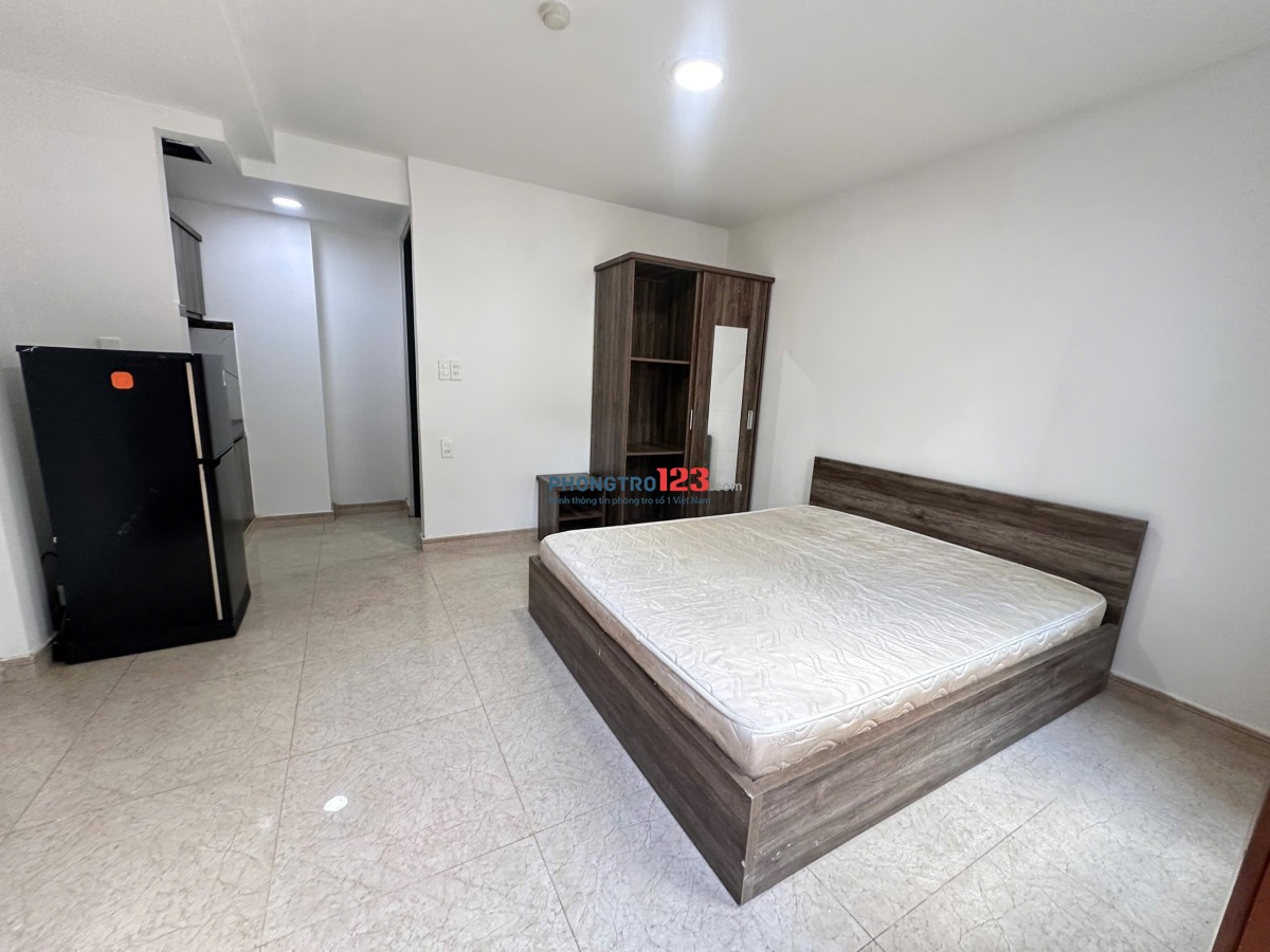 CHO THUÊ CĂN HỘ CÓ CỬA SỔ THOÁNG | GẦN CHỢ BÀ CHIỂU & NGÃ TƯ HÀNG XANH