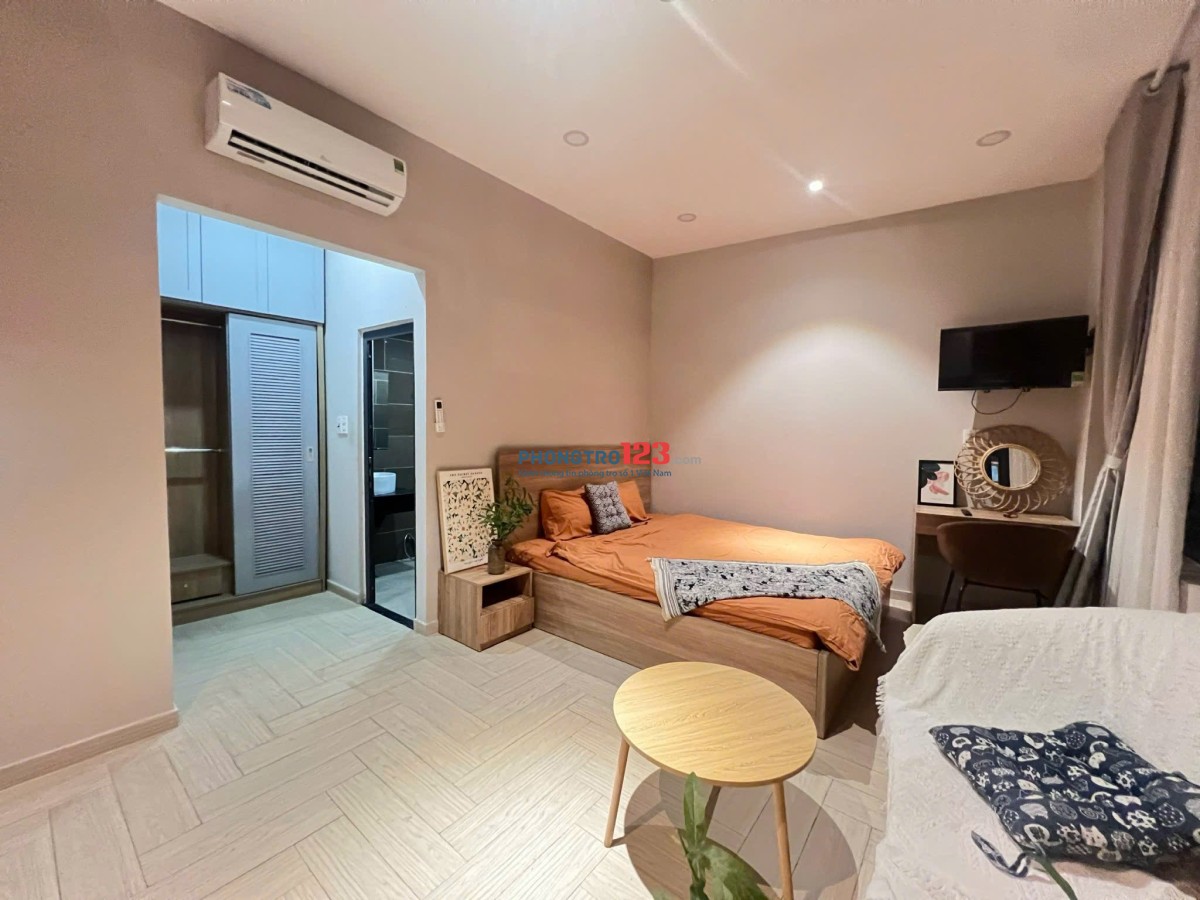 PHÒNG 40m2 FULL NỘI THẤT MỚI, THOÁNG, SẠCH NGAY HÀNG XANH, CHỢ BÀ CHIỂU- NƠ TRANG LONG, BÌNH THẠNH